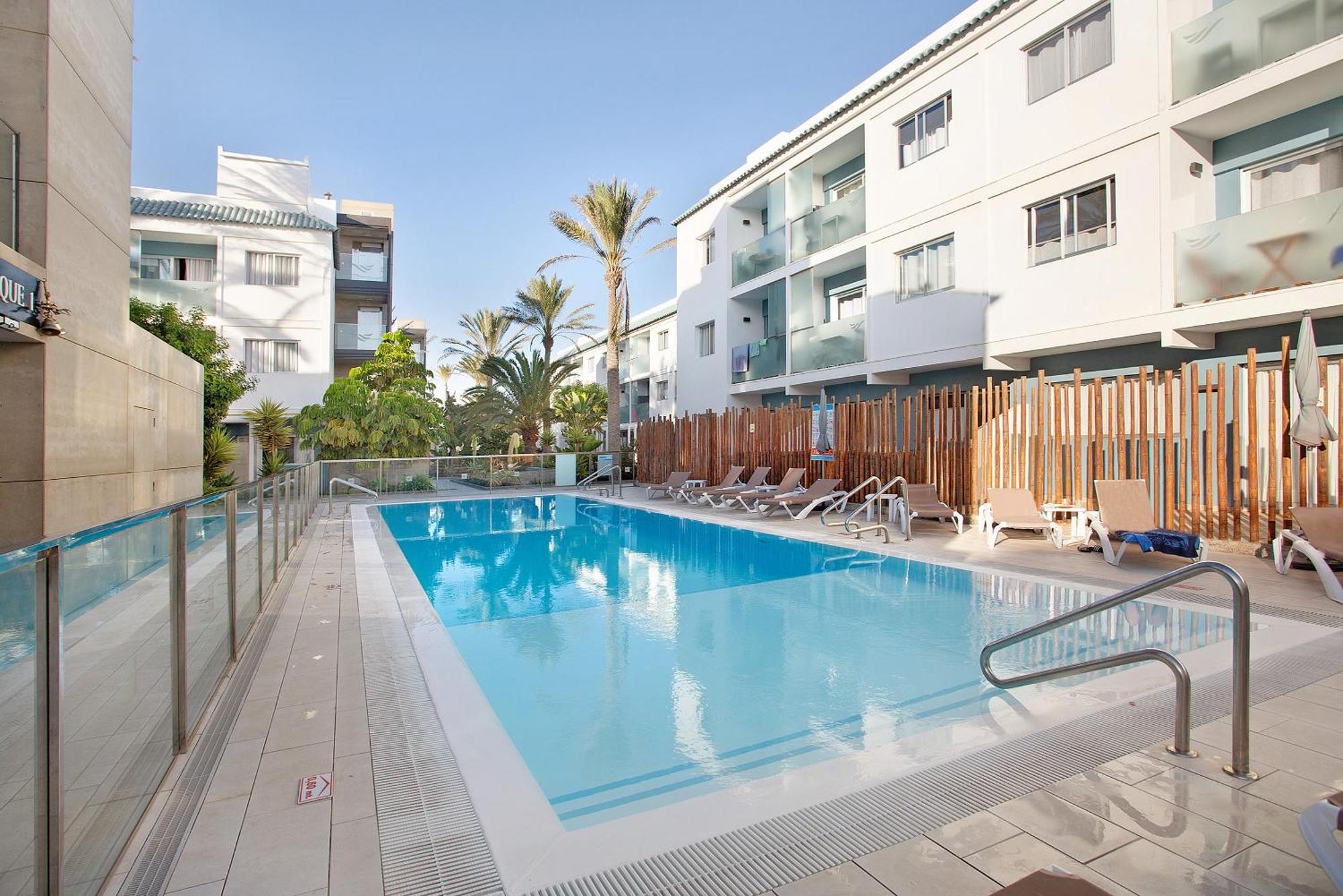 Bristol Lagoon Retreat